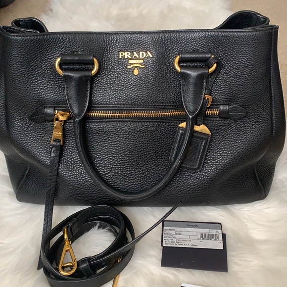 Prada Milano tote - Picture 1 of 6